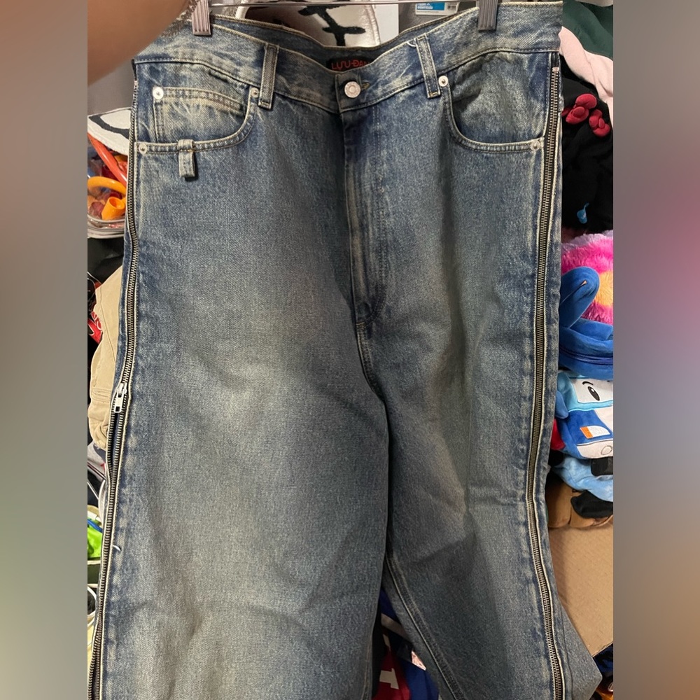 DESIGNER SIDE ZIP JEANS
